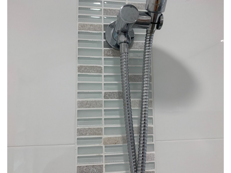 1 Cypress Street, Coochiemudlo Island QLD 4184