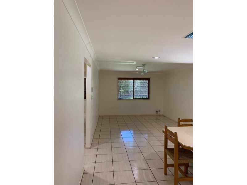 102 Channel Street South, Cleveland QLD 4163