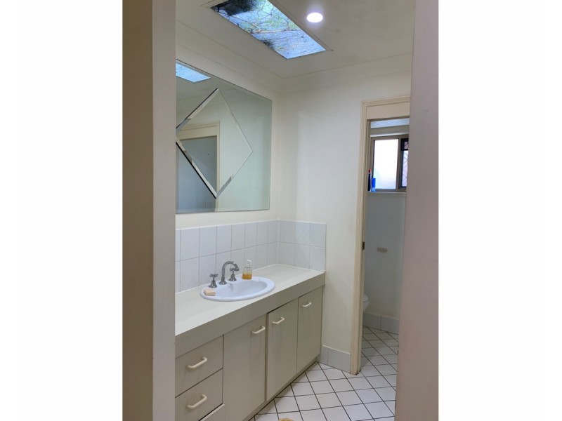 102 Channel Street South, Cleveland QLD 4163