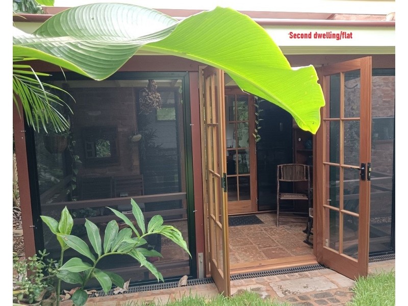 22 Aminya Street, Coochiemudlo Island QLD 4184