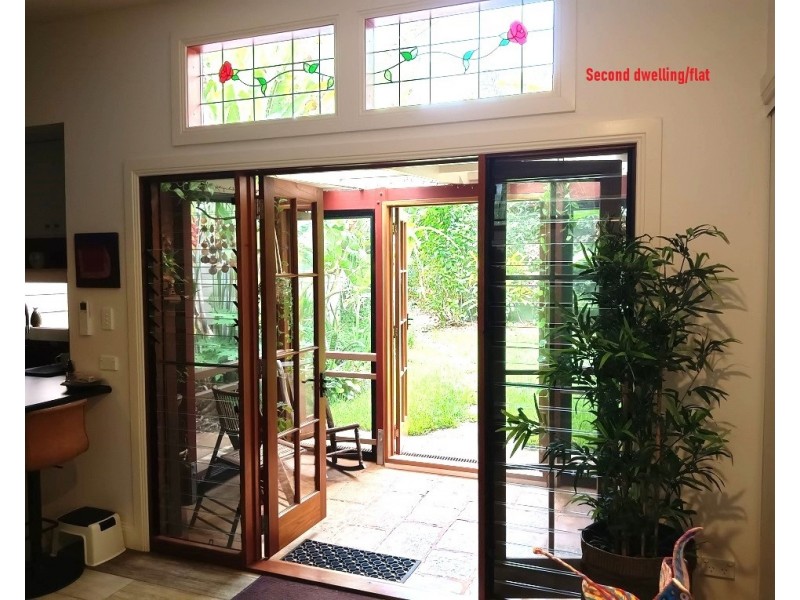 22 Aminya Street, Coochiemudlo Island QLD 4184