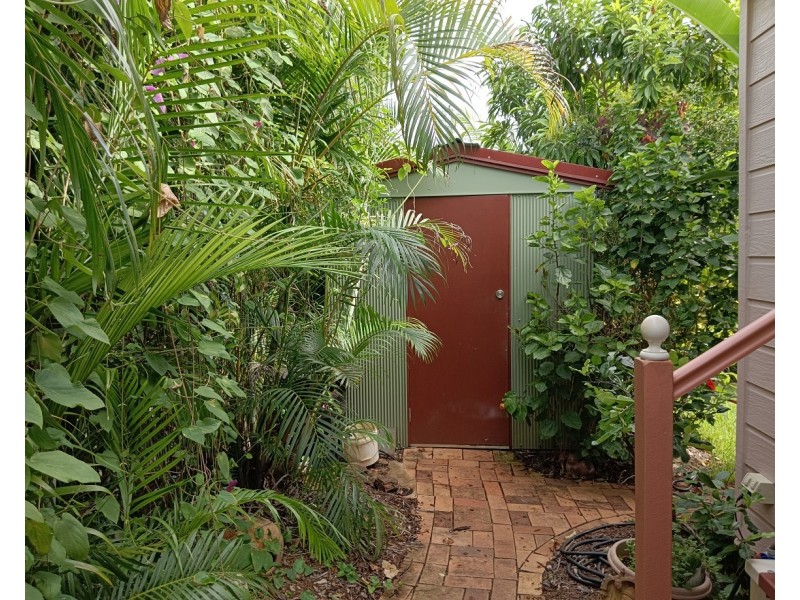 22 Aminya Street, Coochiemudlo Island QLD 4184