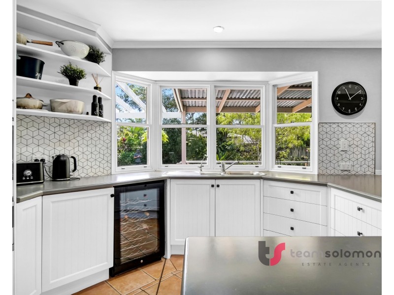 4 Katandra Court, Cleveland QLD 4163