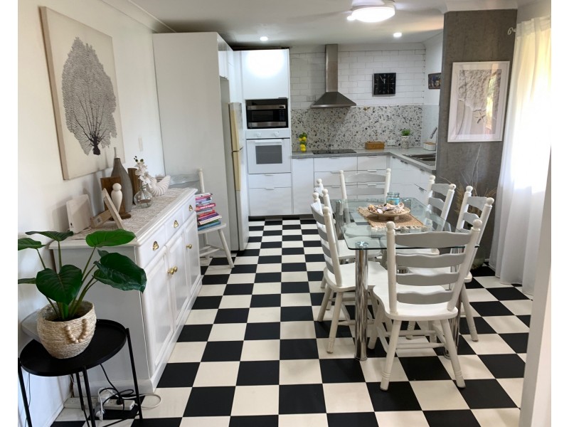 4/169 Queen Street, Cleveland QLD 4163