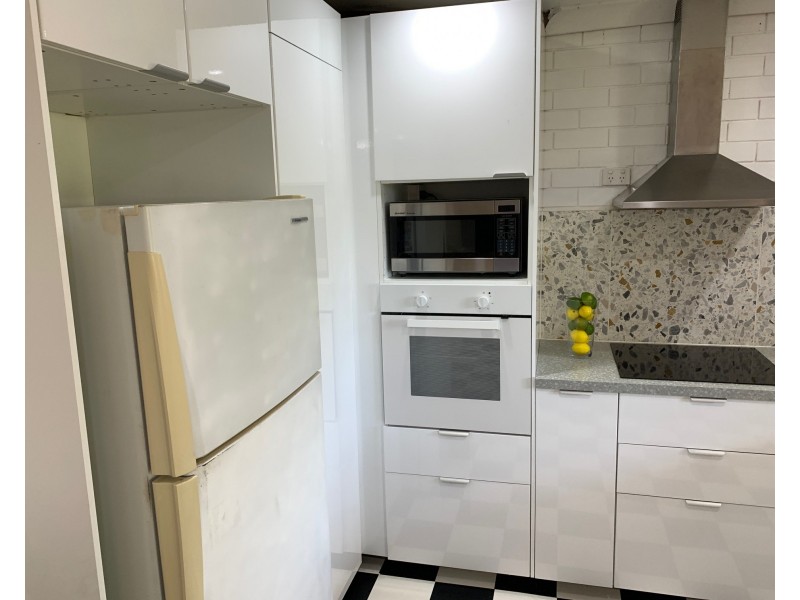 4/169 Queen Street, Cleveland QLD 4163