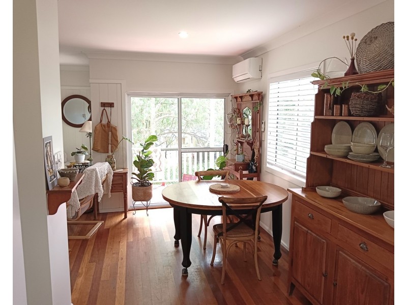 2 Cypress Street, Coochiemudlo Island QLD 4184