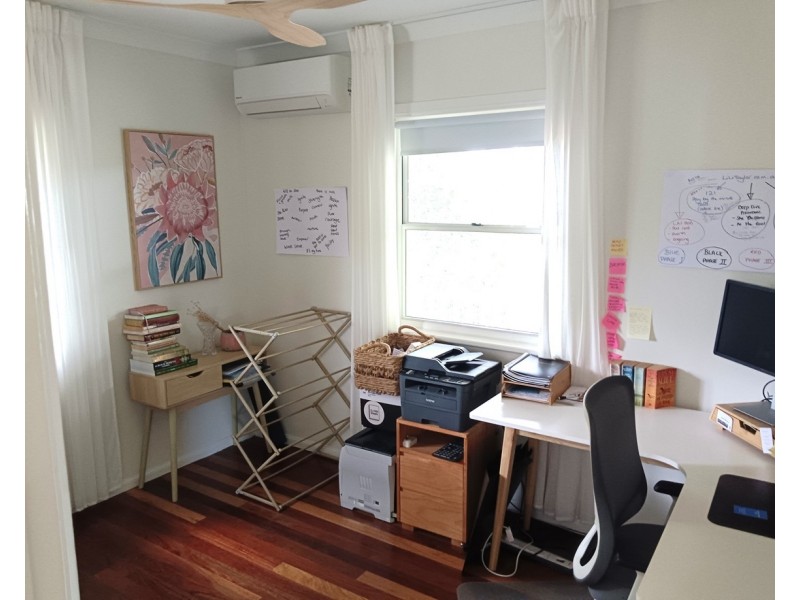 2 Cypress Street, Coochiemudlo Island QLD 4184