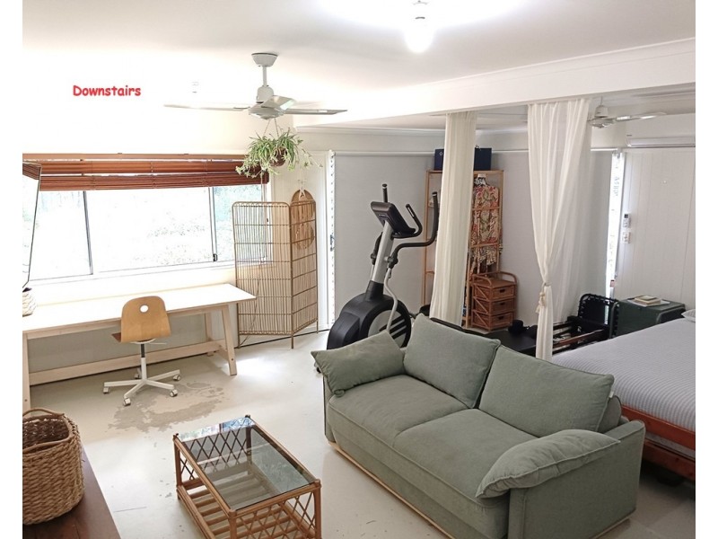 2 Cypress Street, Coochiemudlo Island QLD 4184