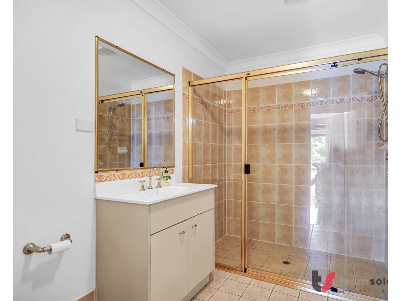 12 Yarraman Place, Forest Lake QLD 4078