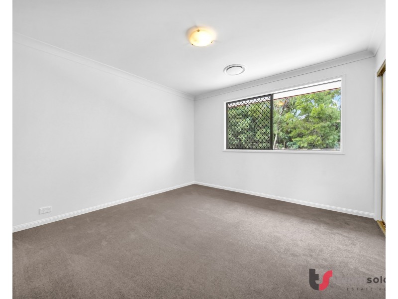 12 Yarraman Place, Forest Lake QLD 4078