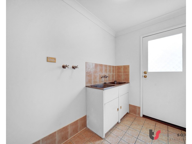 12 Yarraman Place, Forest Lake QLD 4078