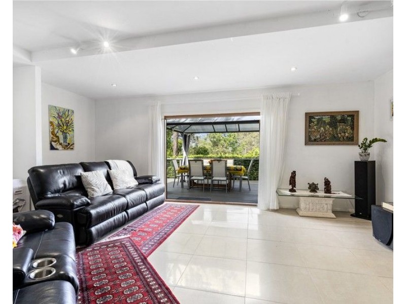 10 Edwards Place, Ormeau QLD 4208