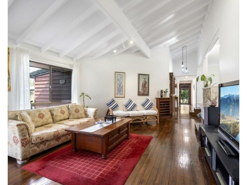 10 Edwards Place, Ormeau QLD 4208