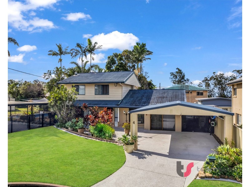 4 Sandra Court, Redland Bay QLD 4165
