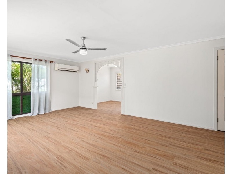 14 Magnolia Parade, Victoria Point QLD 4165