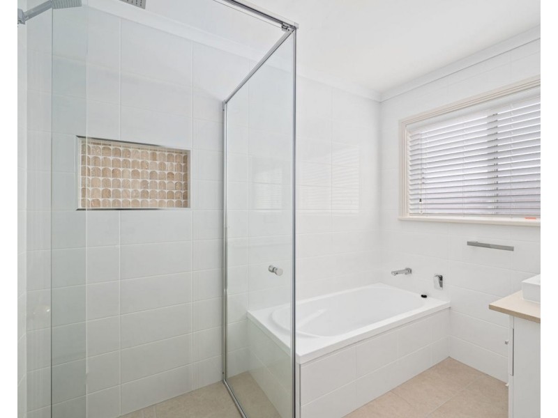 14 Magnolia Parade, Victoria Point QLD 4165