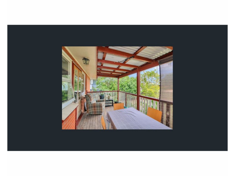15 Maenporth Street, Leichhardt QLD 4305