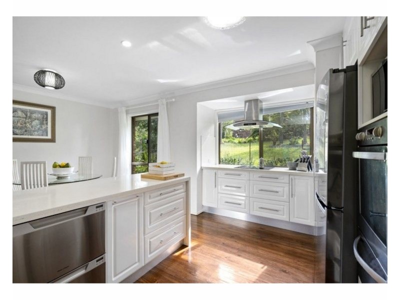 10 Edwards Place, Ormeau QLD 4208