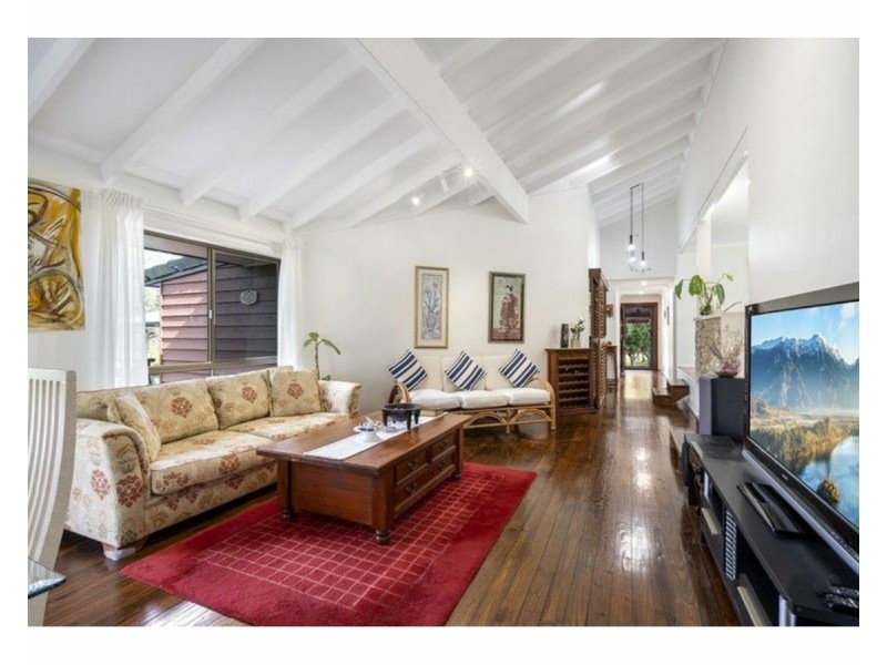 10 Edwards Place, Ormeau QLD 4208