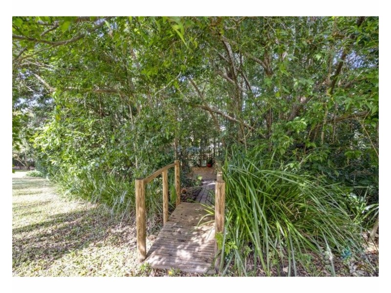 10 Edwards Place, Ormeau QLD 4208