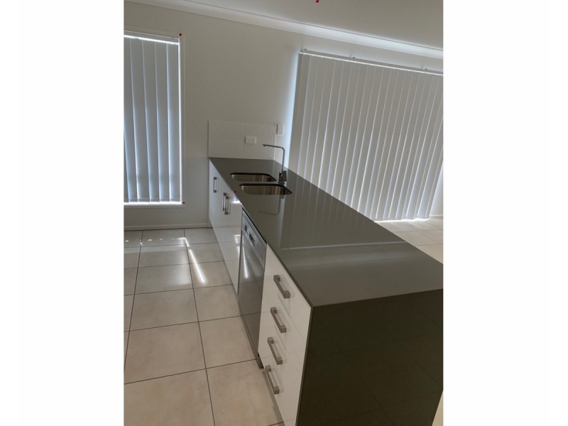 283B Main Road, Wellington Point QLD 4160
