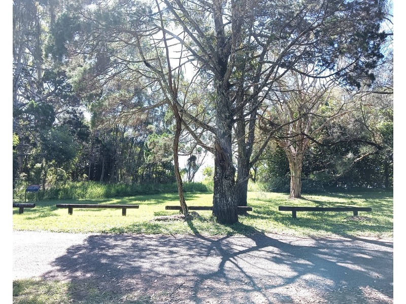 22-24 Mooroondu Street, Coochiemudlo Island QLD 4184