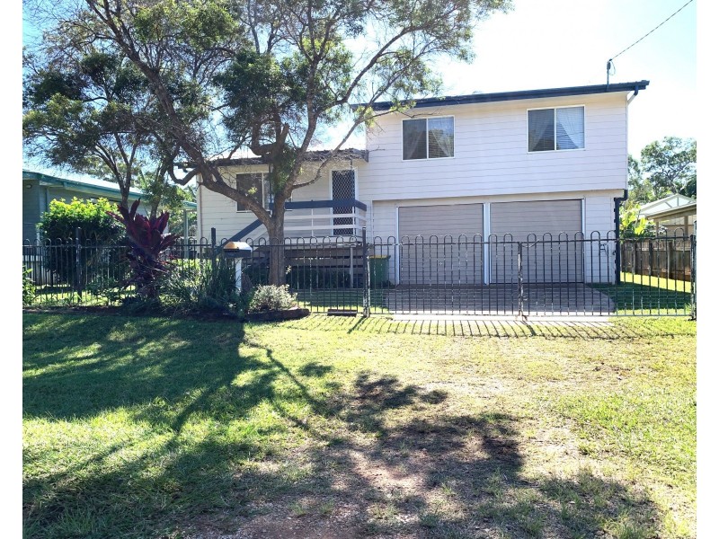 12 Mareela Street, Coochiemudlo Island QLD 4184