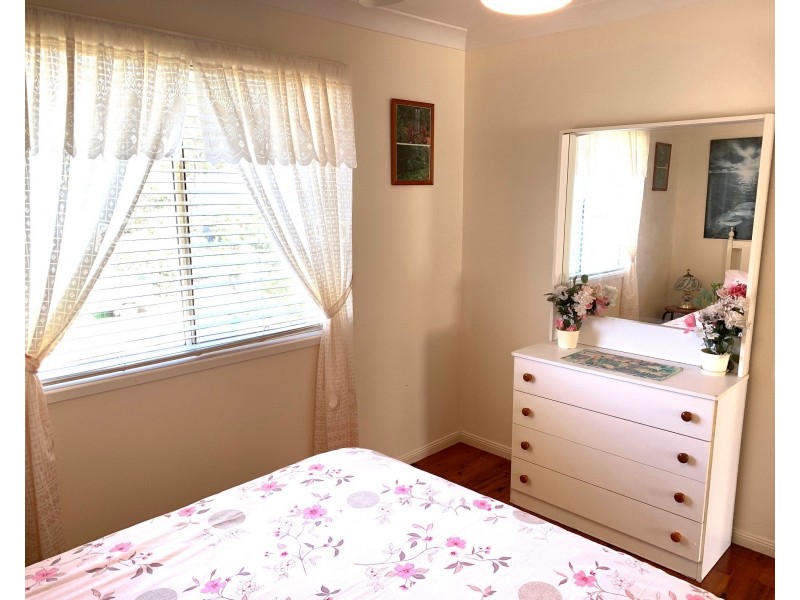 12 Mareela Street, Coochiemudlo Island QLD 4184