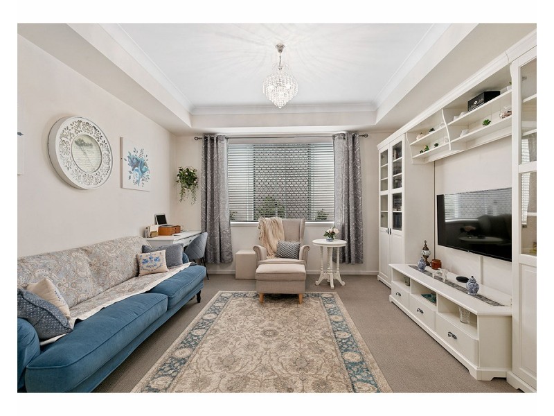32 Amalia Street, Birkdale QLD 4159
