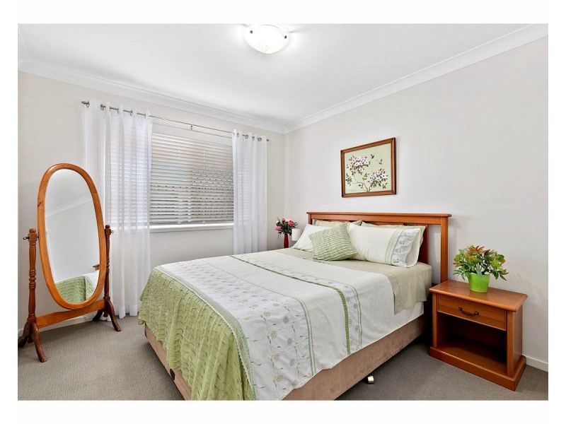 32 Amalia Street, Birkdale QLD 4159