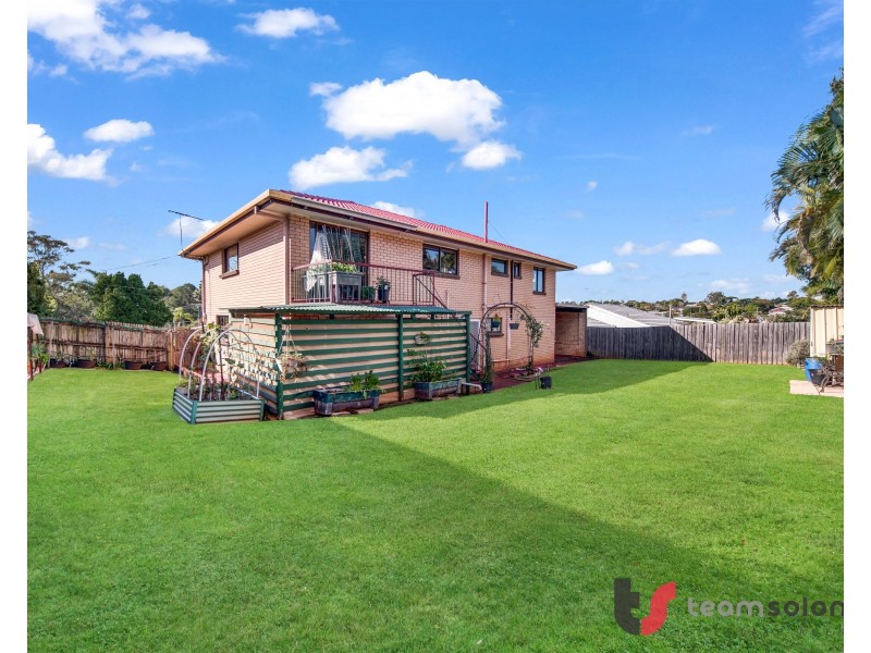 15 Sunstone Street, Manly West QLD 4179
