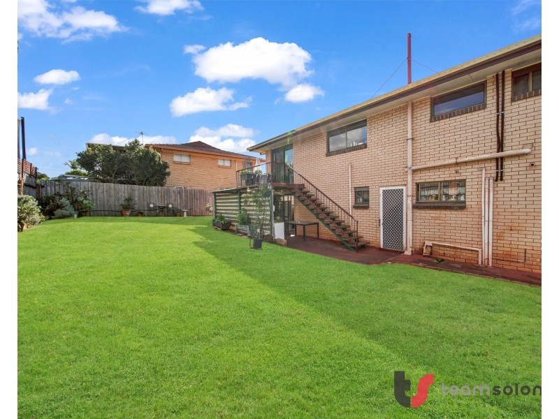 15 Sunstone Street, Manly West QLD 4179