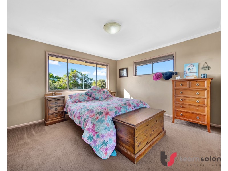15 Sunstone Street, Manly West QLD 4179