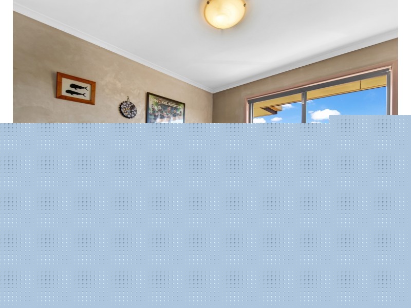 15 Sunstone Street, Manly West QLD 4179