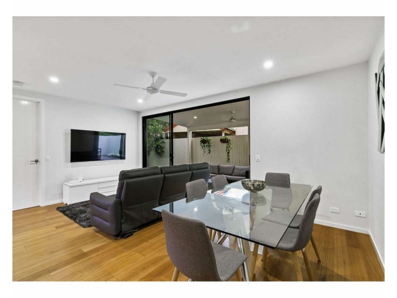 1/19 Howard Street, Morningside QLD 4170