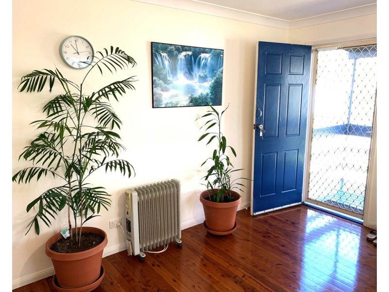 12 Mareela Street, Coochiemudlo Island QLD 4184