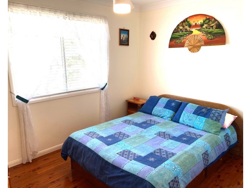 12 Mareela Street, Coochiemudlo Island QLD 4184