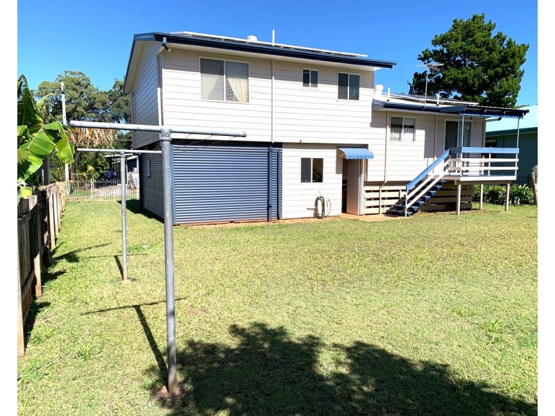 12 Mareela Street, Coochiemudlo Island QLD 4184
