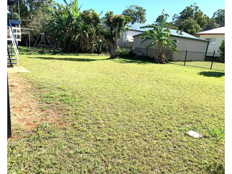 12 Mareela Street, Coochiemudlo Island QLD 4184