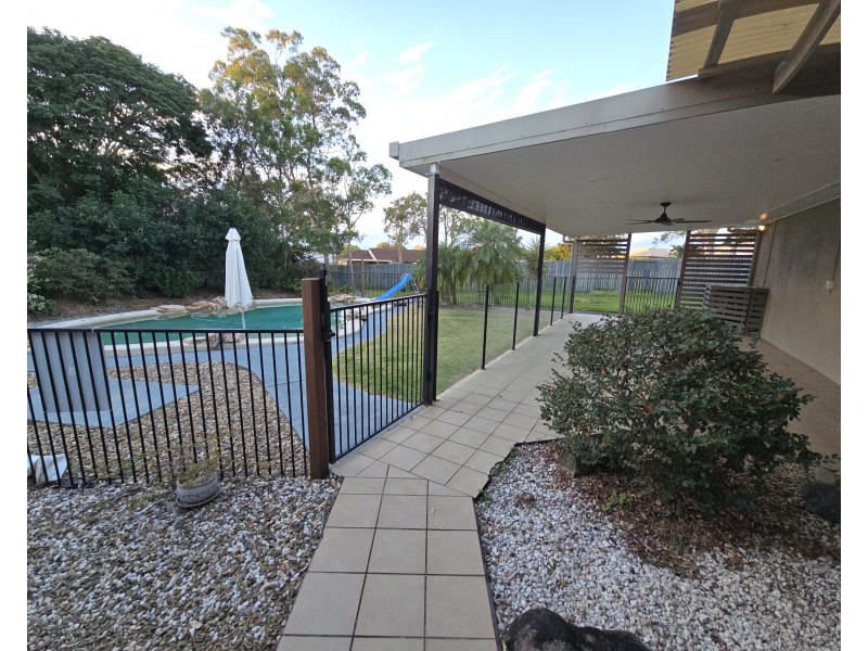 9 Barcrest Street, Victoria Point QLD 4165