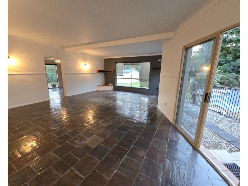 9 Barcrest Street, Victoria Point QLD 4165