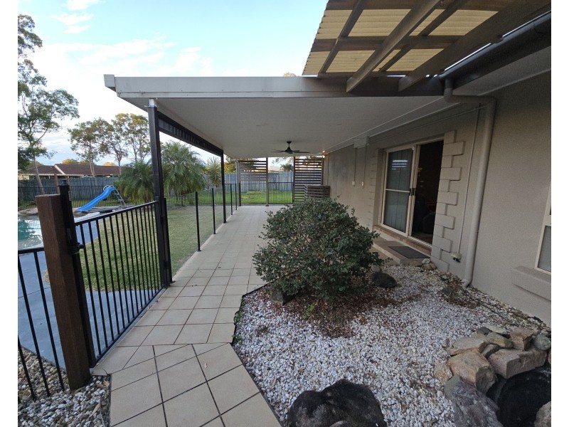 9 Barcrest Street, Victoria Point QLD 4165