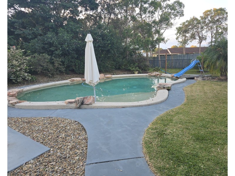 9 Barcrest Street, Victoria Point QLD 4165