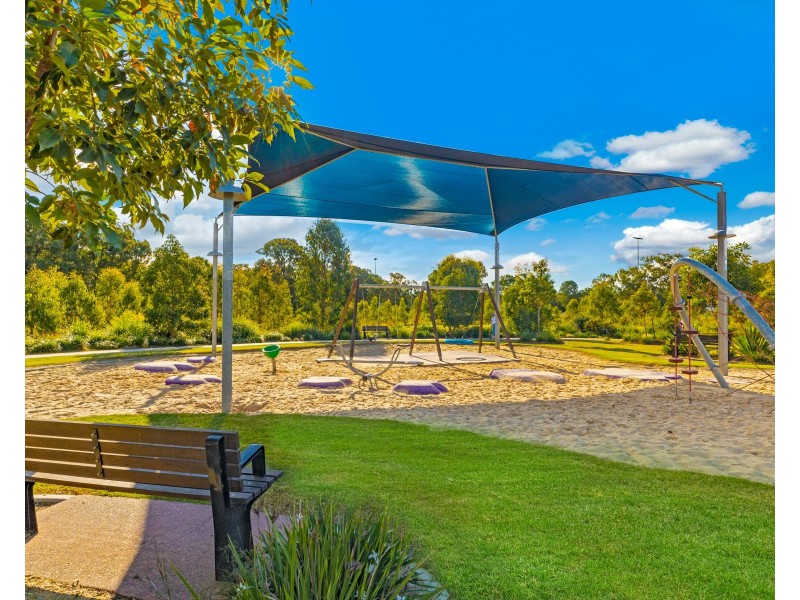 12 Dart Street, Redland Bay QLD 4165