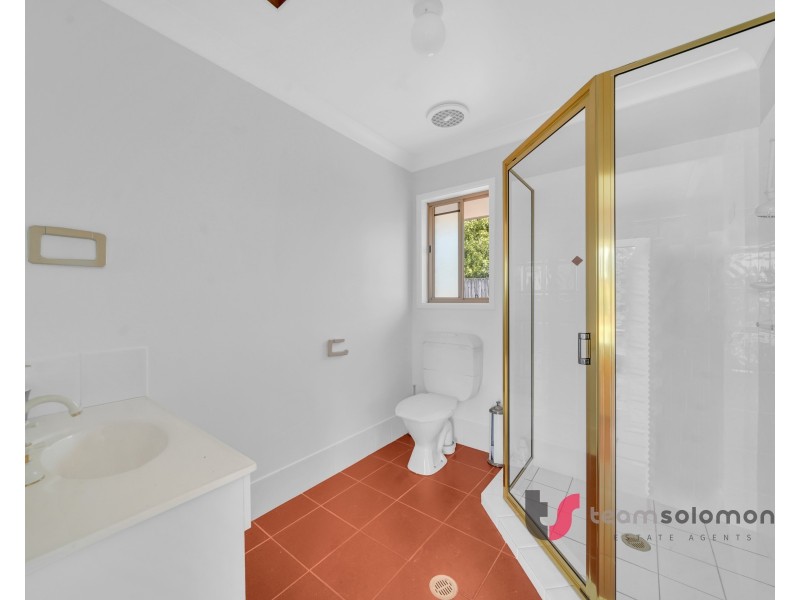 5 Kurrewa Court, Victoria Point QLD 4165