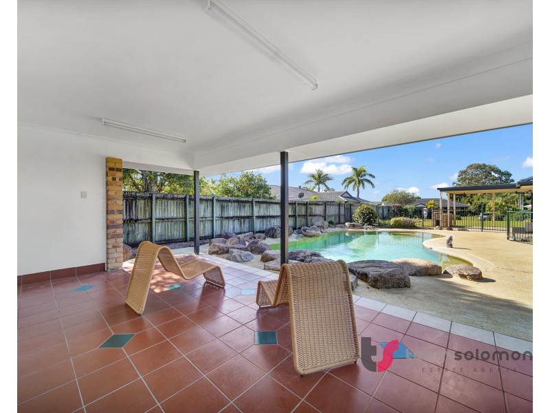 5 Kurrewa Court, Victoria Point QLD 4165