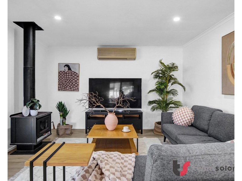 15 Maclean Court, Alexandra Hills QLD 4161