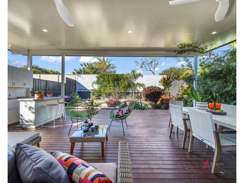 138 Cane Street, Redland Bay QLD 4165