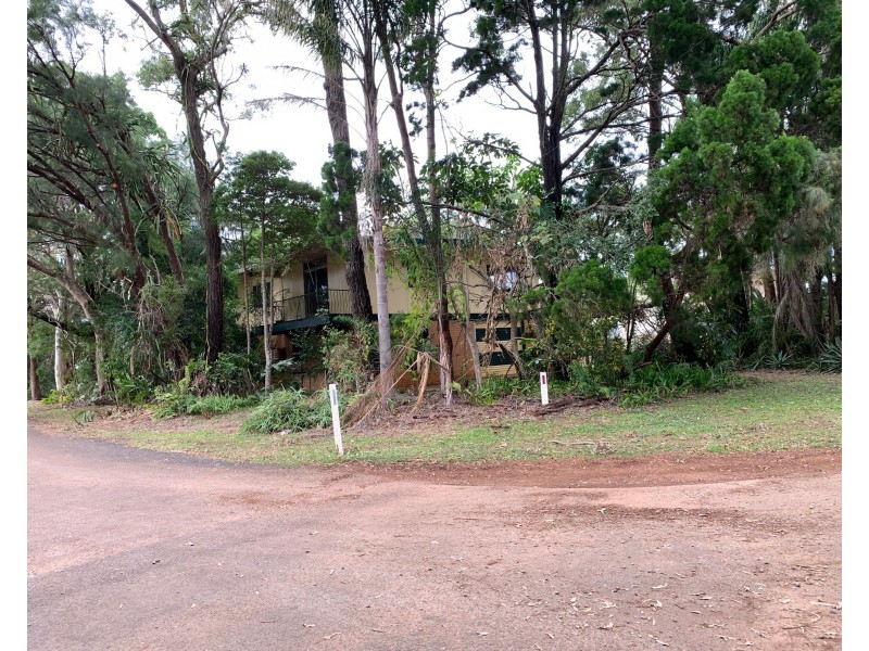 36 Perulpa Street, Coochiemudlo Island QLD 4184