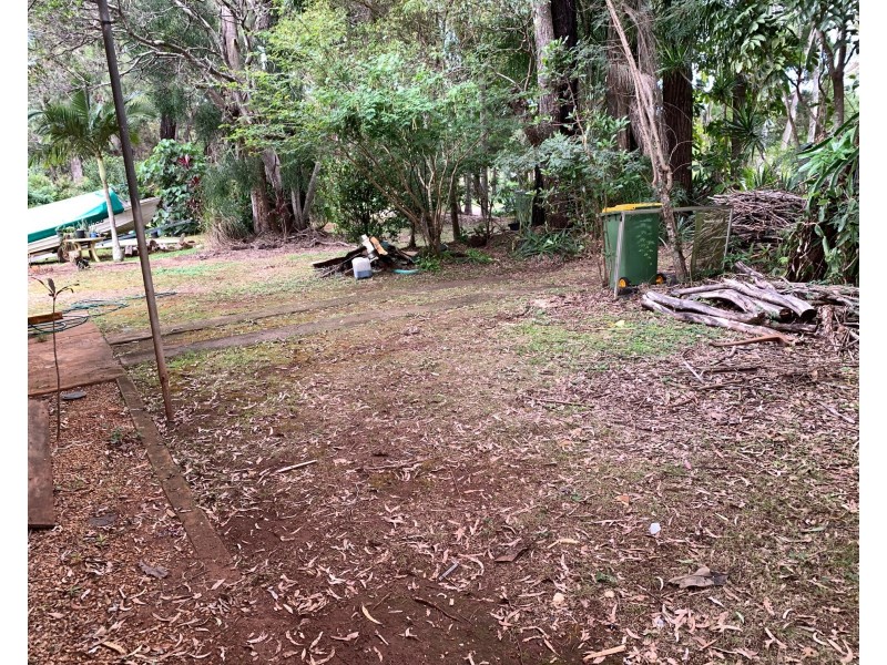 36 Perulpa Street, Coochiemudlo Island QLD 4184